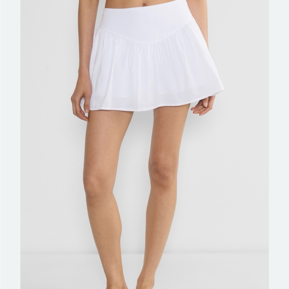 Aritzia slipper poplin skort